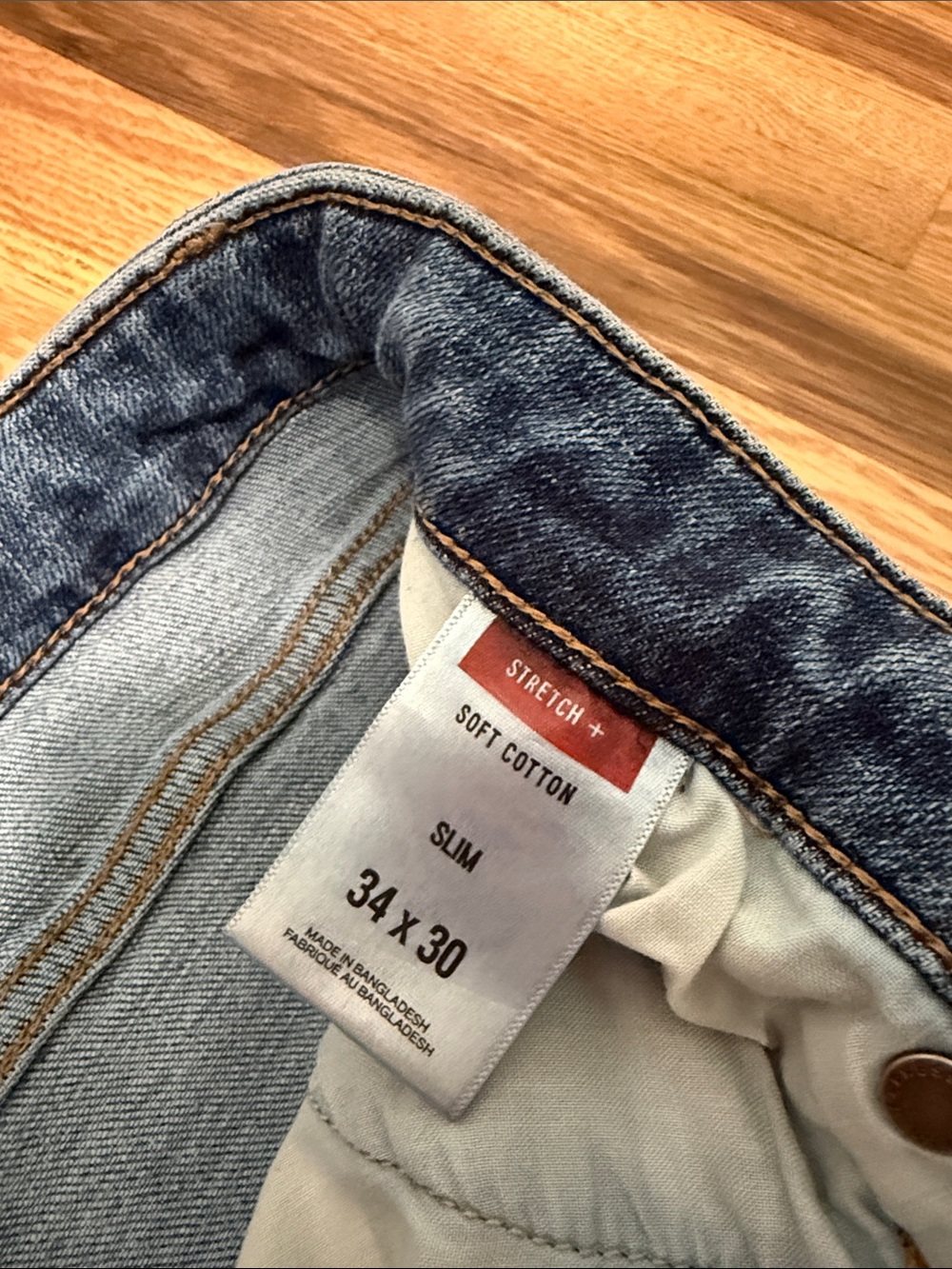 Express Men’s 34x30 Light Wash Slim Stretch Jeans - Picture 3 of 4